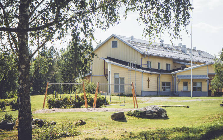 Pyysalon leirikeskus ja pihapiiriä.