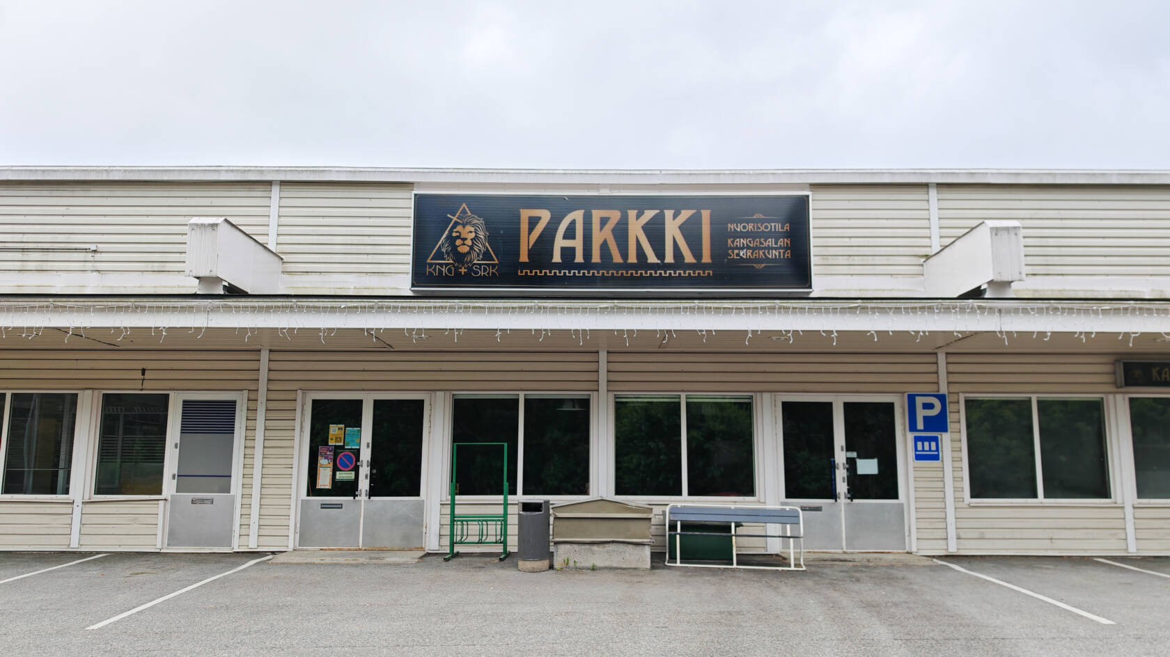 Nuorisotila Parkin sisäänkäynti.